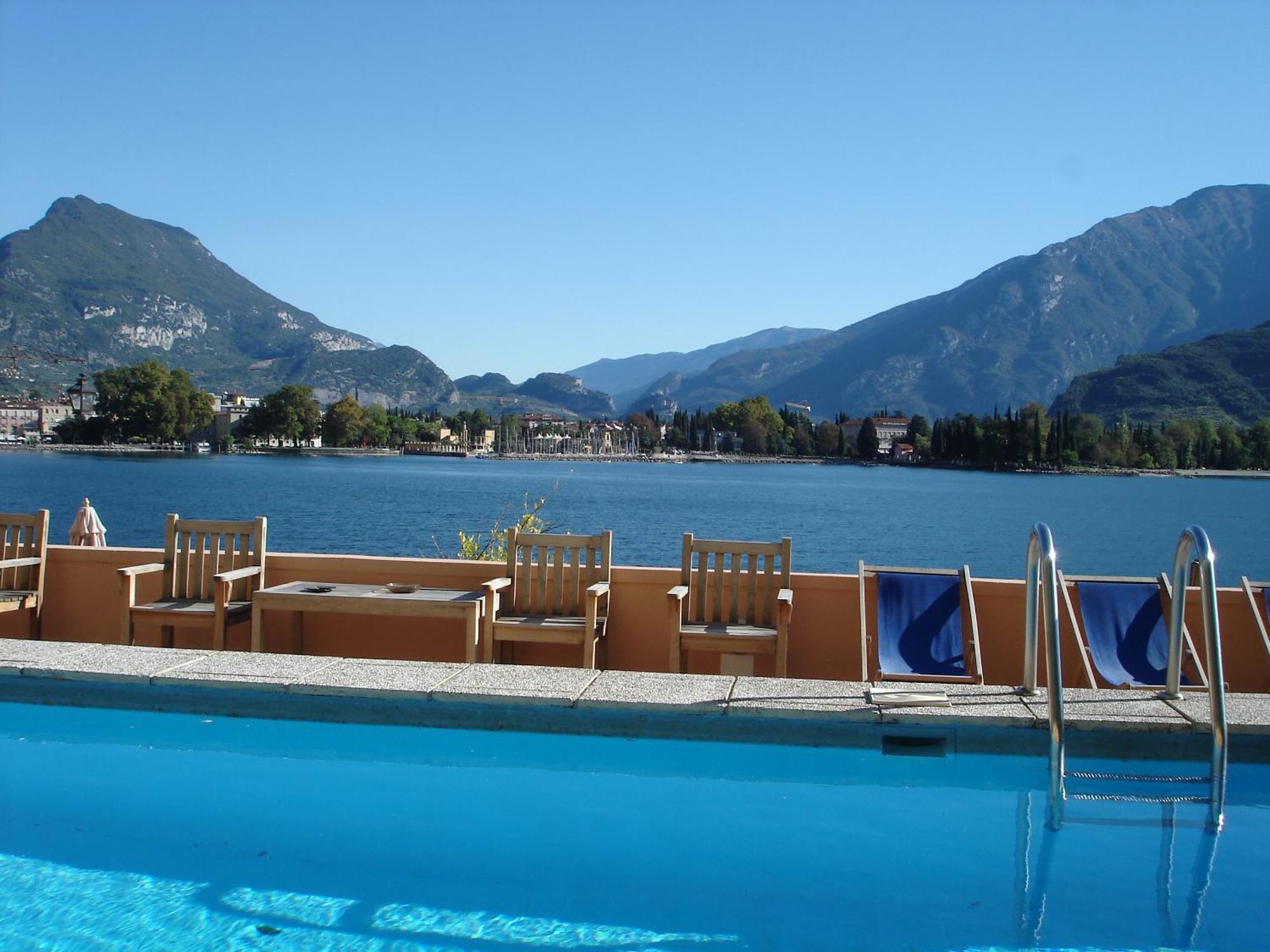 Apartments Excelsior Riva del Garda Kültér fotó